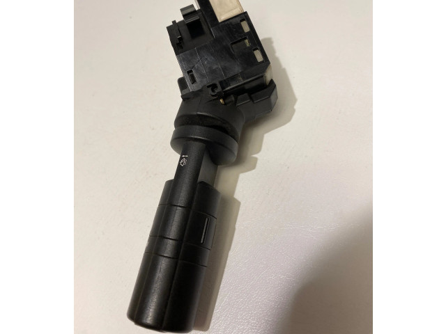 Ручка стеклоочистителей 25260, 51122 Nissan Navara