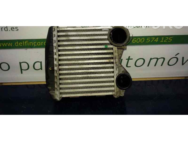 Интеркулер  0003007V005000000, 0003007V003   Smart ForTwo I 0.6