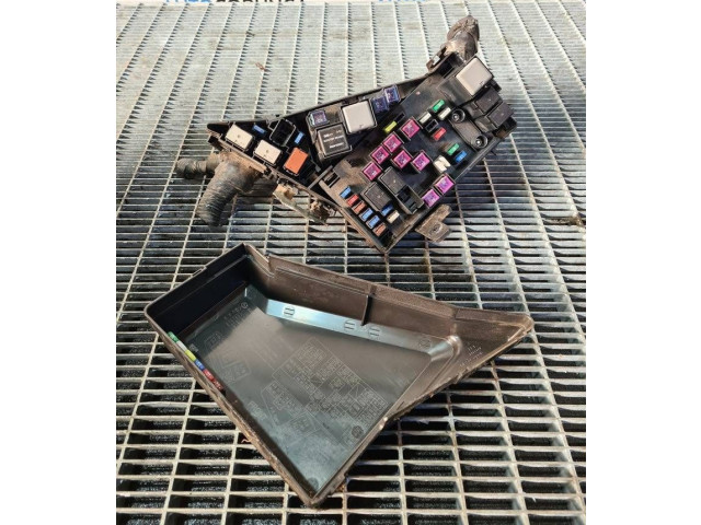 Блок предохранителей Subaru Forester SH