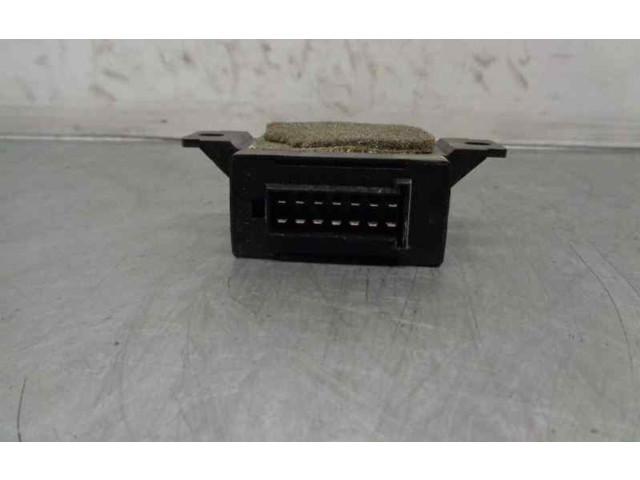 Блок предохранителей 5C023 Mitsubishi Grandis