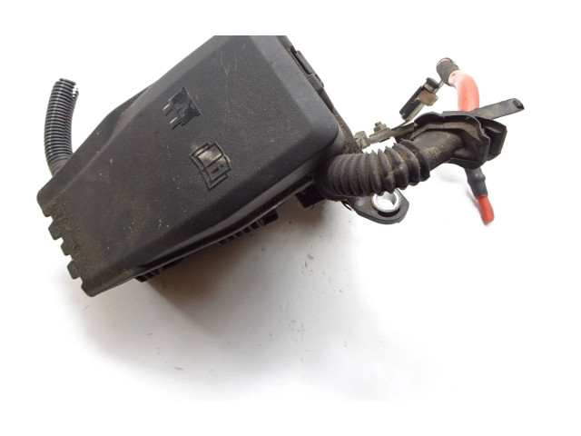 Блок предохранителей  6G9T14A076MB, K067R   Volvo V70    