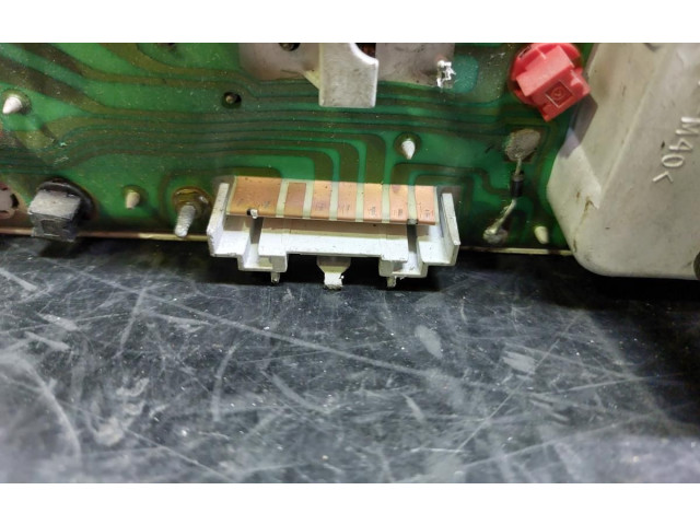 Pojistková skříňka Спидометр (приборный щиток) 606082001   Fiat Punto (176) 1994