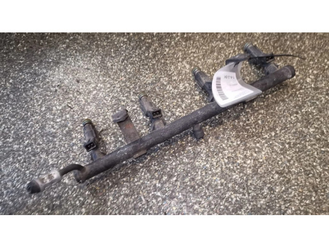 Vstřikovač 0280155703 Chrysler Voyager pro benzínový motor 2.4