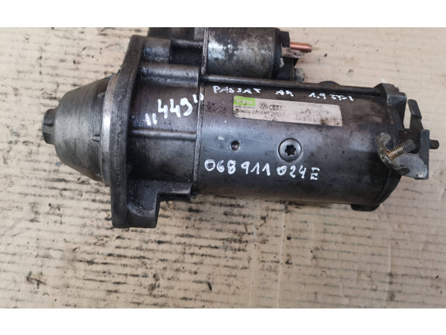 Вентилятор печки    068911024E   Audi A6 S6 C5 4B