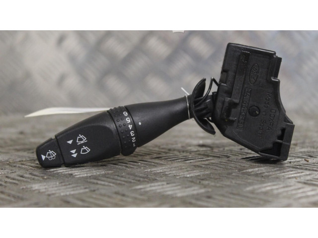 Ручка стеклоочистителей 1357437   Ford Fusion