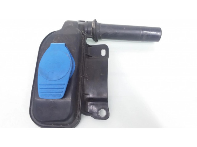 Бачок оконной жидкости