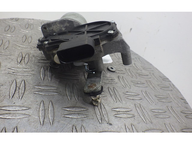 Моторчик дворников 5J1955113B Skoda Fabia Mk2 (5J)