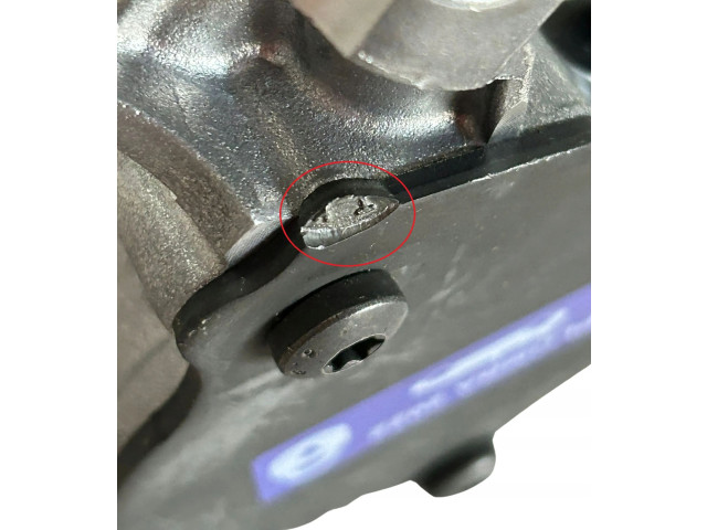 Масляный насос   04L145208T  Skoda Octavia Mk3 (5E) 