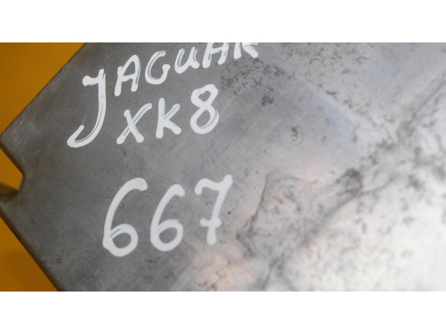 Масляный насос LNF1410BC Jaguar XJ X351