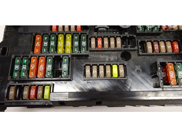Блок предохранителей  02055097, 030811   BMW 7 F01 F02 F03 F04    