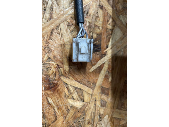 Zpětné zrcátko Mazda MPV 2003