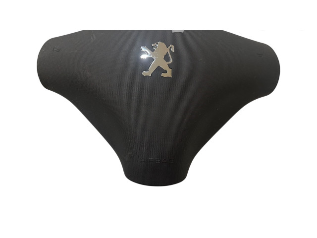 Подушка безопасности водителя    Peugeot 107