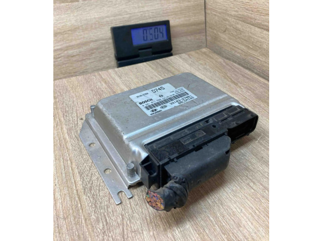 Řídící jednotka 3910327061, 0281011538 KIA Cerato 2000