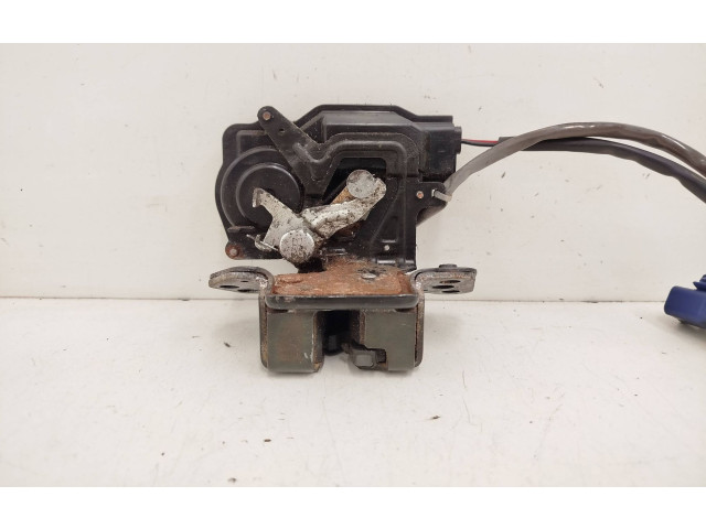 Zámek zadních dveří Toyota Corolla Verso E121 2005