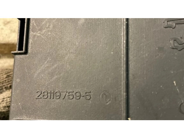 Блок предохранителей 281197592   Citroen C4 Grand Picasso    