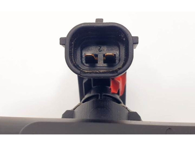 Vstřikovací lišta 04C133317M Seat Ibiza IV (6J,6P) CHYB