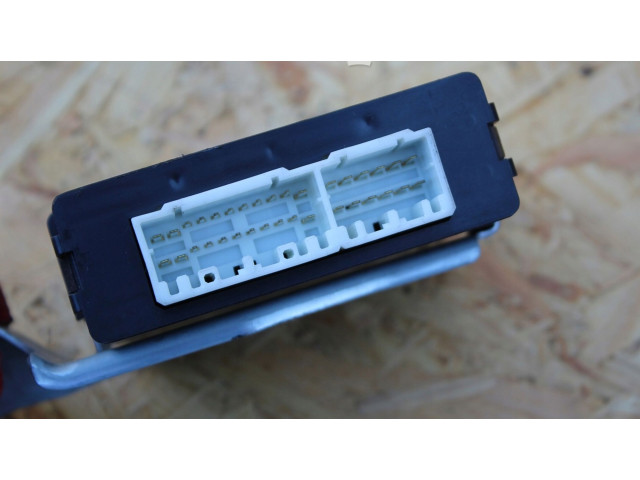 Блок управления 8973053070, IS200 Lexus IS 200-300