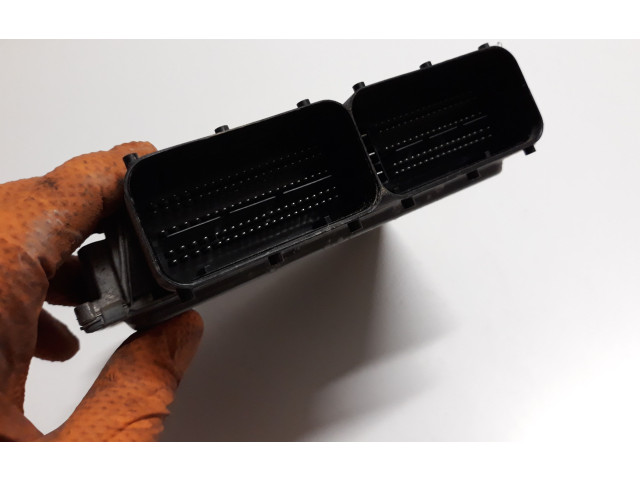 Řídící jednotka 06L907425 Audi Q7 4M 2018