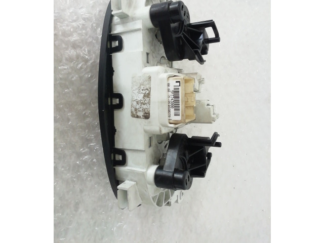 Блок управления климат-контролем 5P374300   Dacia Duster