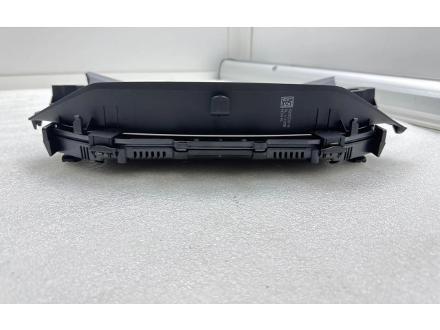 Přístrojová deska BMW 3 G20 G21 2019 8709815, 20236311