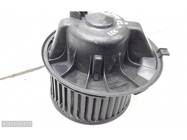 Вентилятор печки       Volkswagen Caddy