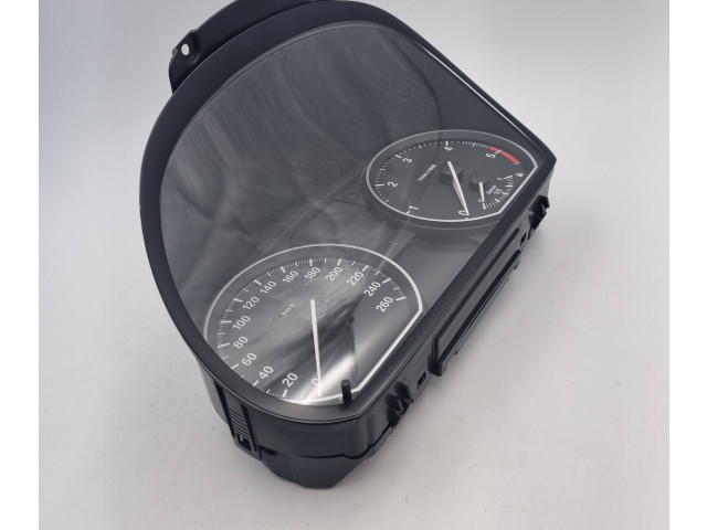 Přístrojová deska BMW 1 E81 E87 2008 104277503, 1041568