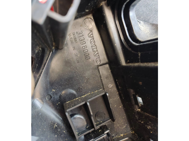 Блок предохранителей  31398000, 31409279   Volvo XC90    