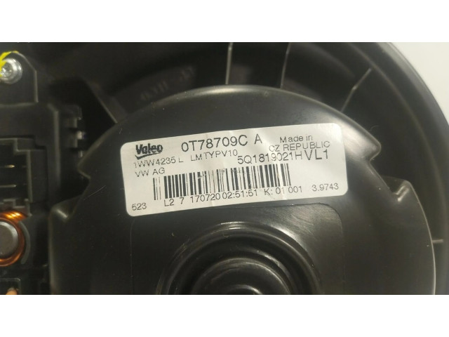 Вентилятор печки 5WB819015A, 5Q1819021H Audi A3 8Y