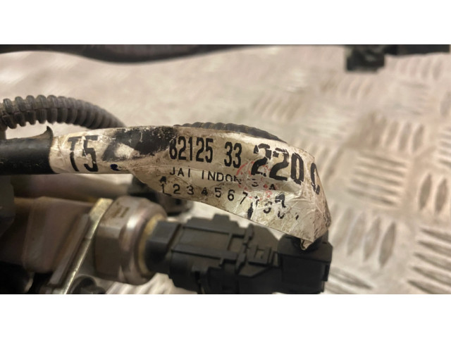 Vstřikovač 2325025020, 8212533220C Toyota RAV 4 (XA50) pro benzínový / Электричество motor 2.5