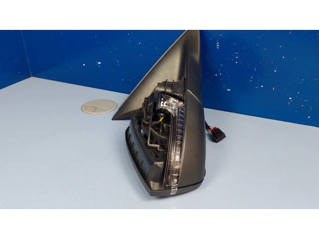 Зеркало электрическое правое Skoda Scala