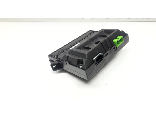 Дисплей    30772584   Volvo XC60