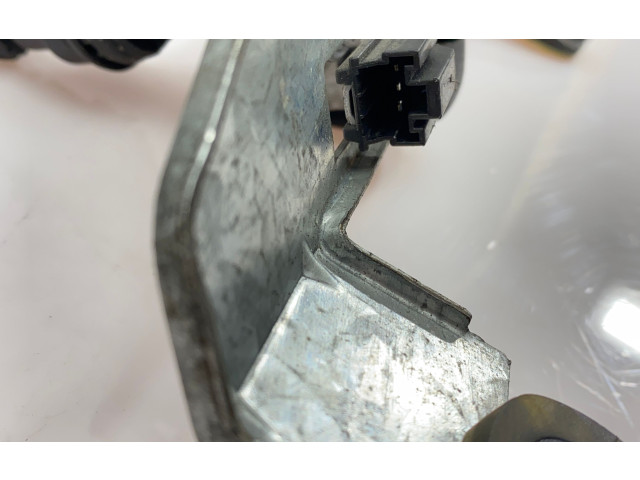 Моторчик заднего дворника 0390201529    Ford Focus