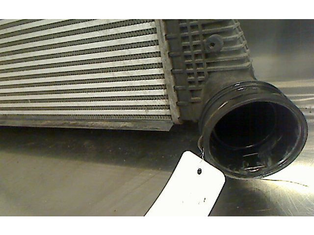 Интеркулер 1K0145803CD Volkswagen Touran I