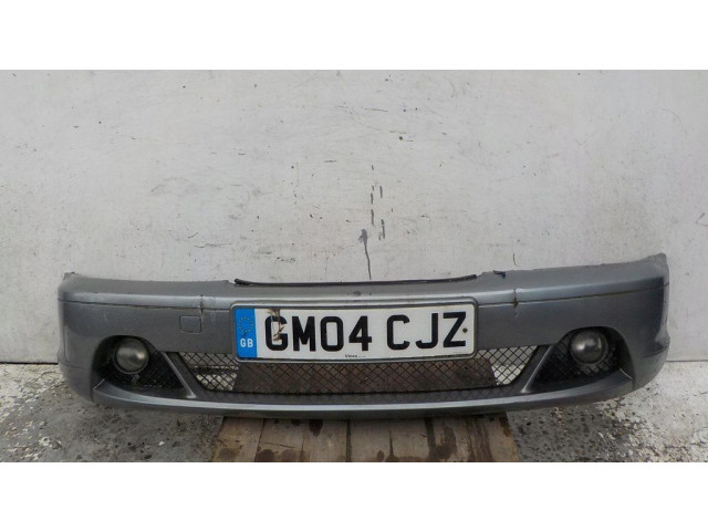 Передний бампер