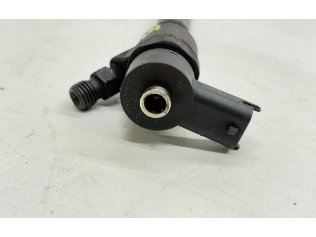 Форсунка 30750283 Volvo V70