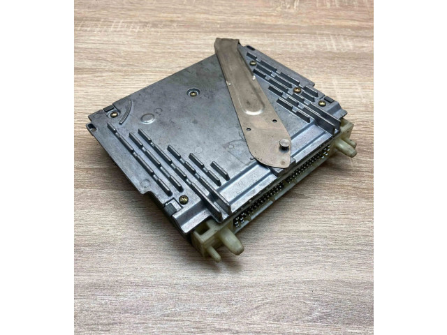 Блок управления двигателем ECU    P01270297, 0281001592   Volvo S70  V70  V70 XC