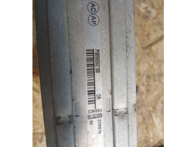 Интеркулер  T954128, P9806562180   Peugeot Partner III 