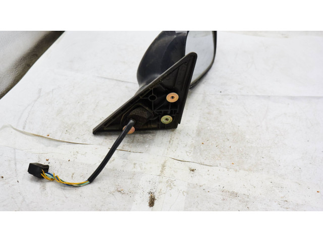 Зеркало электрическое Subaru Forester SG 2003 - 2005 года