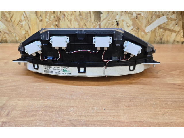 Спидометр (приборный щиток) 30765611, 30635677 Volvo XC90