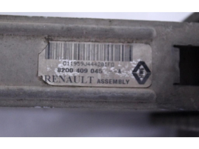 Интеркулер  8200409045   Dacia Sandero 