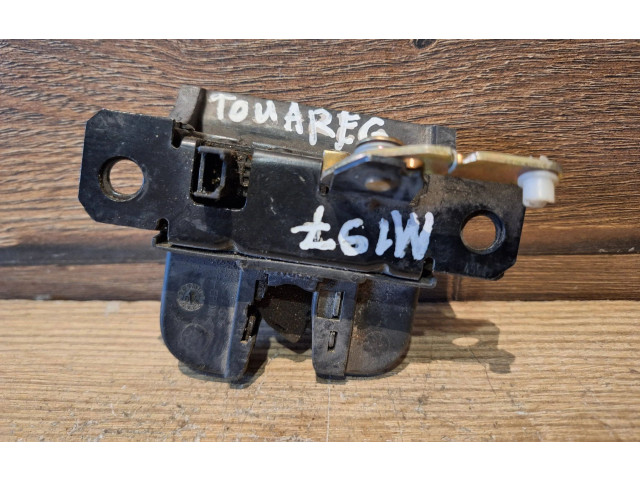 Zámek zadních dveří L6827505 Volkswagen Touareg I 2005