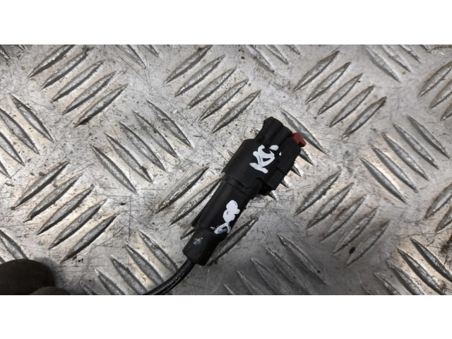 Задний датчик тормозов ABS