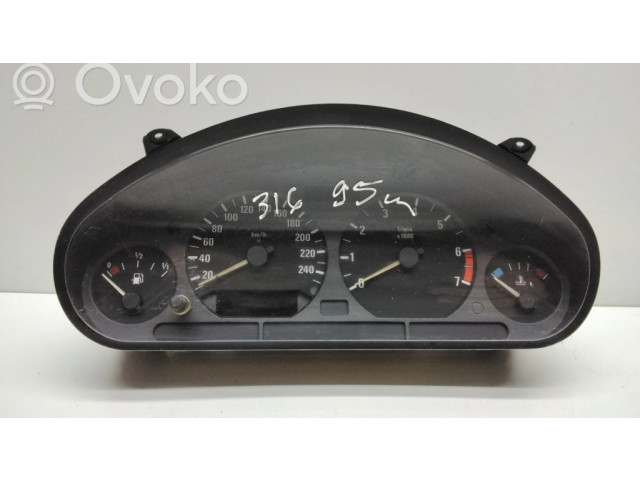 Přístrojová deska BMW 3 E36 1993 8362846