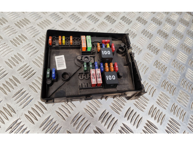 Блок предохранителей 1K0937125D Audi A3 S3 A3 Sportback 8P