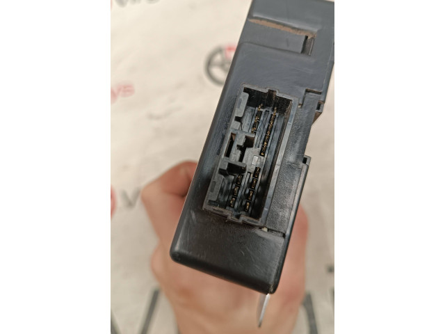 Блок управления 954003E310, 10R021806 KIA Sorento