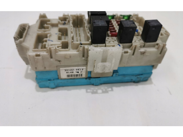 Блок предохранителей MR587875 Mitsubishi Outlander