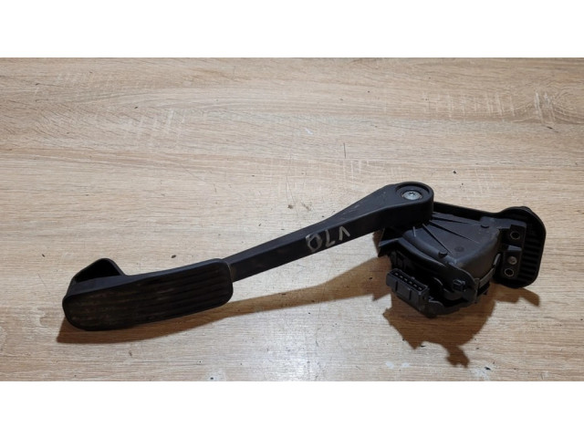 Педаль акселератора