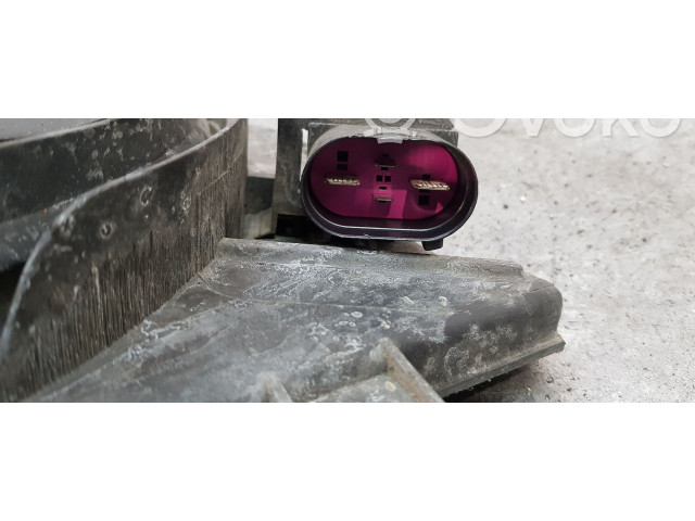 Вентилятор радиатора 1K0121207B Audi A3 S3 8P