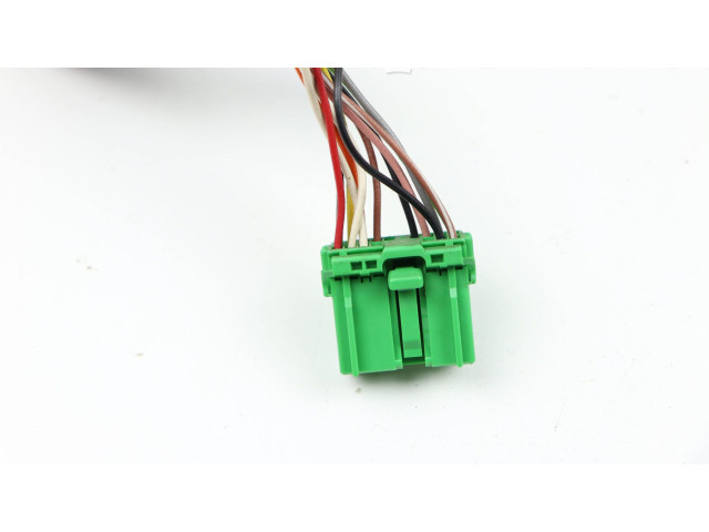 Зеркало электрическое        Volvo V70  2000 - 2004 года   