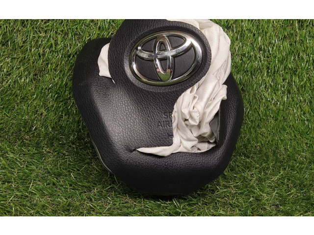 Přístrojová deska  Toyota Camry VIII XV70  2018 TG16A01002  